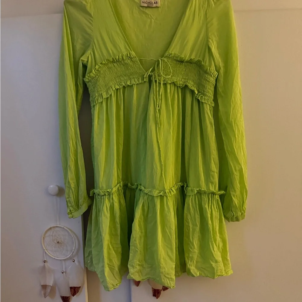 Nicholas Lime Green Dress perfect for summer - Picture 5 of 5